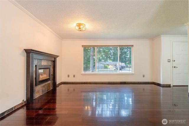 6612 Alder Glen Drive SE, Lacey, WA 98513