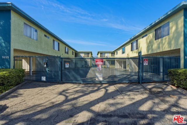 1651 W 206th Street, Torrance, CA 90501