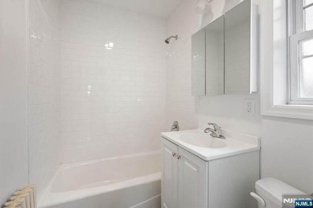 13-41 Sperber Road B, Fair Lawn, NJ 07410