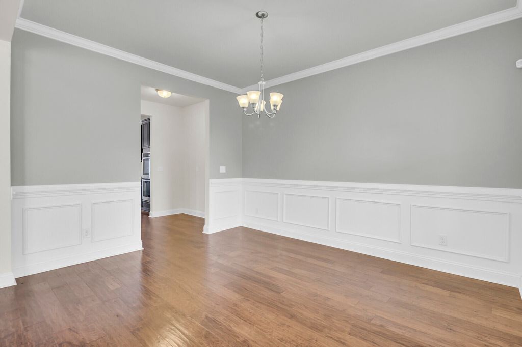 Image 13 of property listing at 461 Spectrum Road, Summerville, SC 29486