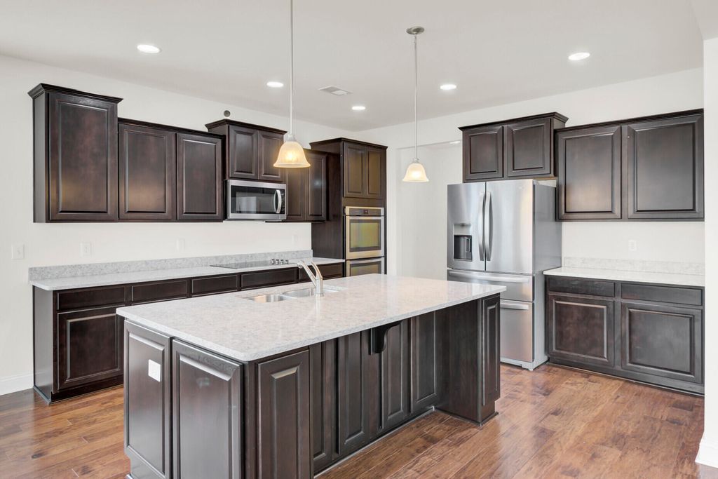 Image 18 of property listing at 461 Spectrum Road, Summerville, SC 29486