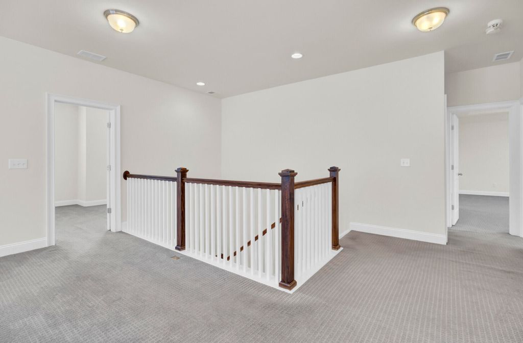 Image 34 of property listing at 461 Spectrum Road, Summerville, SC 29486