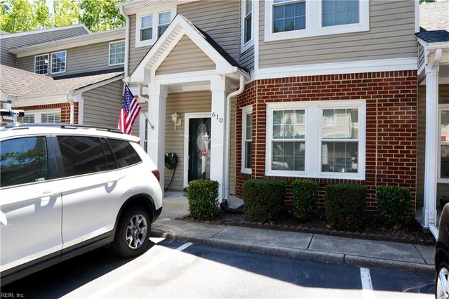610 Station Square CT, Chesapeake, VA 23320