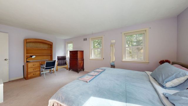 130 Island Rd, Millis, MA 02054