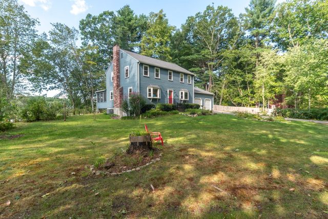 130 Island Rd, Millis, MA 02054