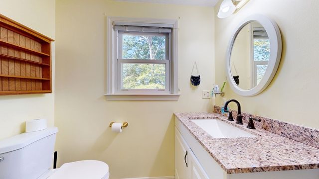 130 Island Rd, Millis, MA 02054