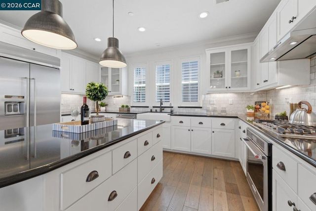 971 Bluebell Dr, Livermore, CA 94551
