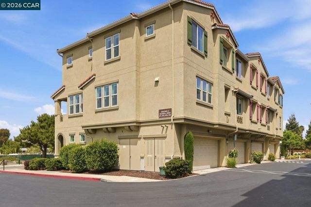 971 Bluebell Dr, Livermore, CA 94551
