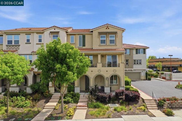 971 Bluebell Dr, Livermore, CA 94551