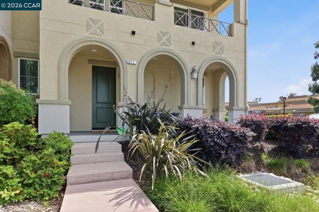 971 Bluebell Dr, Livermore, CA 94551