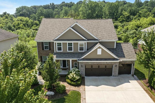 2066 Findley Circle, Orion Twp, MI 48360