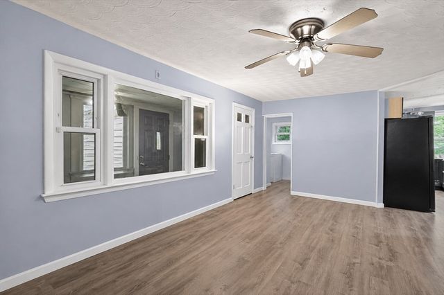 38 Prescott, Haverhill, MA 01832