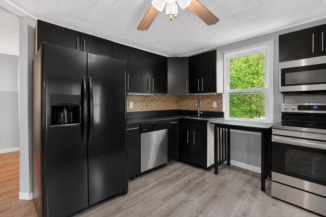 38 Prescott, Haverhill, MA 01832
