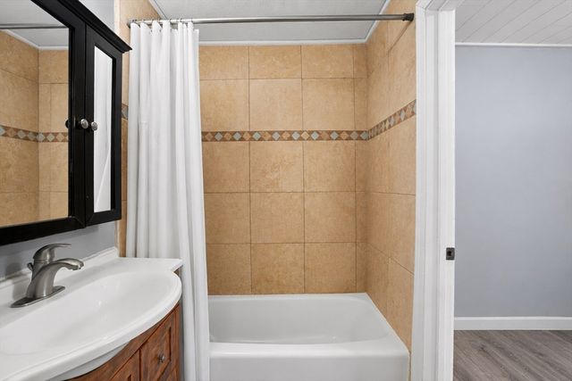 38 Prescott, Haverhill, MA 01832