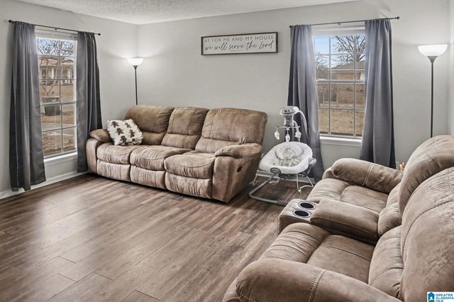 111 MORRIS AVENUE, Clanton, AL 35045