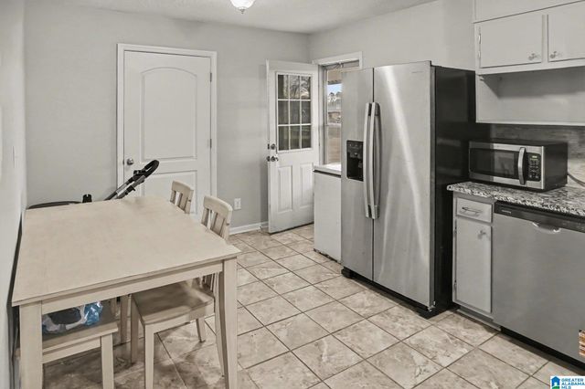 111 MORRIS AVENUE, Clanton, AL 35045