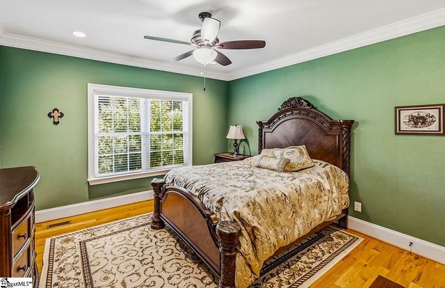 821 E Golden View Lane, Boiling Springs, SC 29316