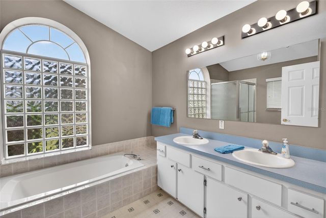 2100 NW 50TH CIRCLE, Ocala, FL 34482