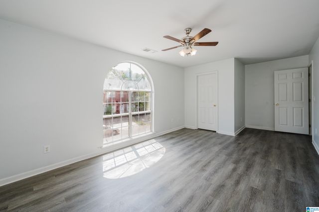 121 SOMMERSBY CIRCLE, Pelham, AL 35124