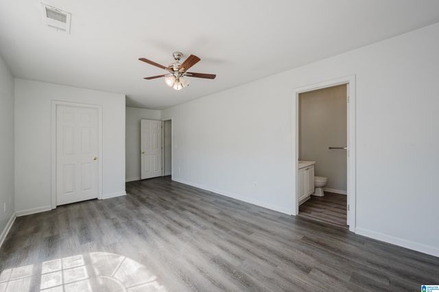 121 SOMMERSBY CIRCLE, Pelham, AL 35124