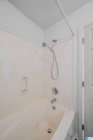 121 SOMMERSBY CIRCLE, Pelham, AL 35124