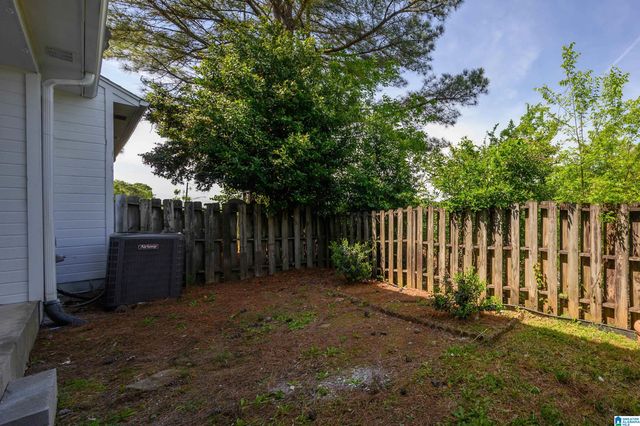 121 SOMMERSBY CIRCLE, Pelham, AL 35124