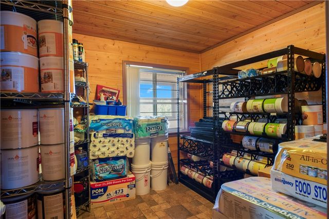 4895 N Gray Fox Lane, Kingman, AZ 86401