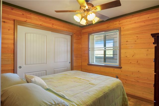 4895 N Gray Fox Lane, Kingman, AZ 86401