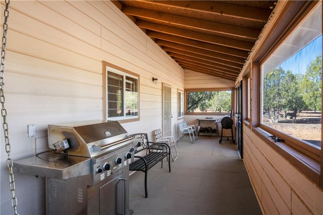 4895 N Gray Fox Lane, Kingman, AZ 86401