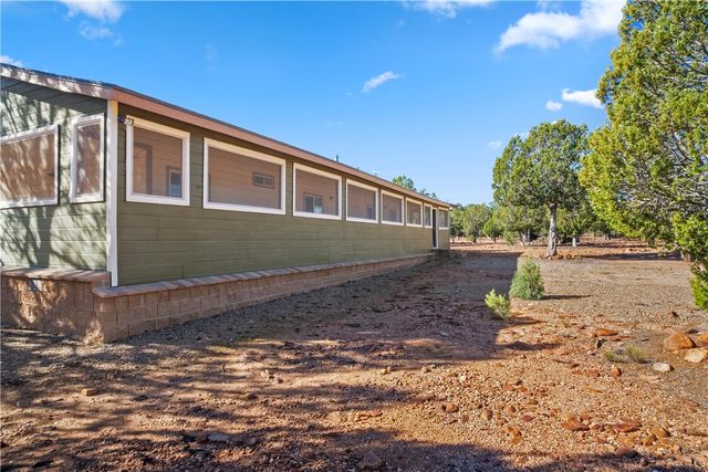4895 N Gray Fox Lane, Kingman, AZ 86401