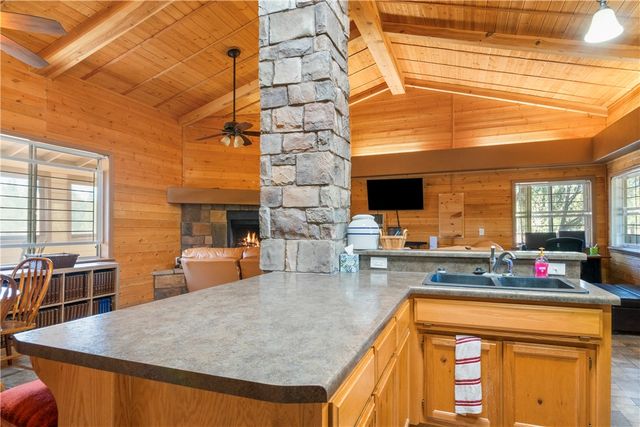 4895 N Gray Fox Lane, Kingman, AZ 86401