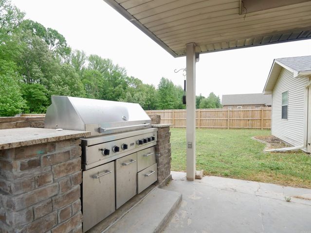 44 Shenandoah Way, Cabot, AR 72023