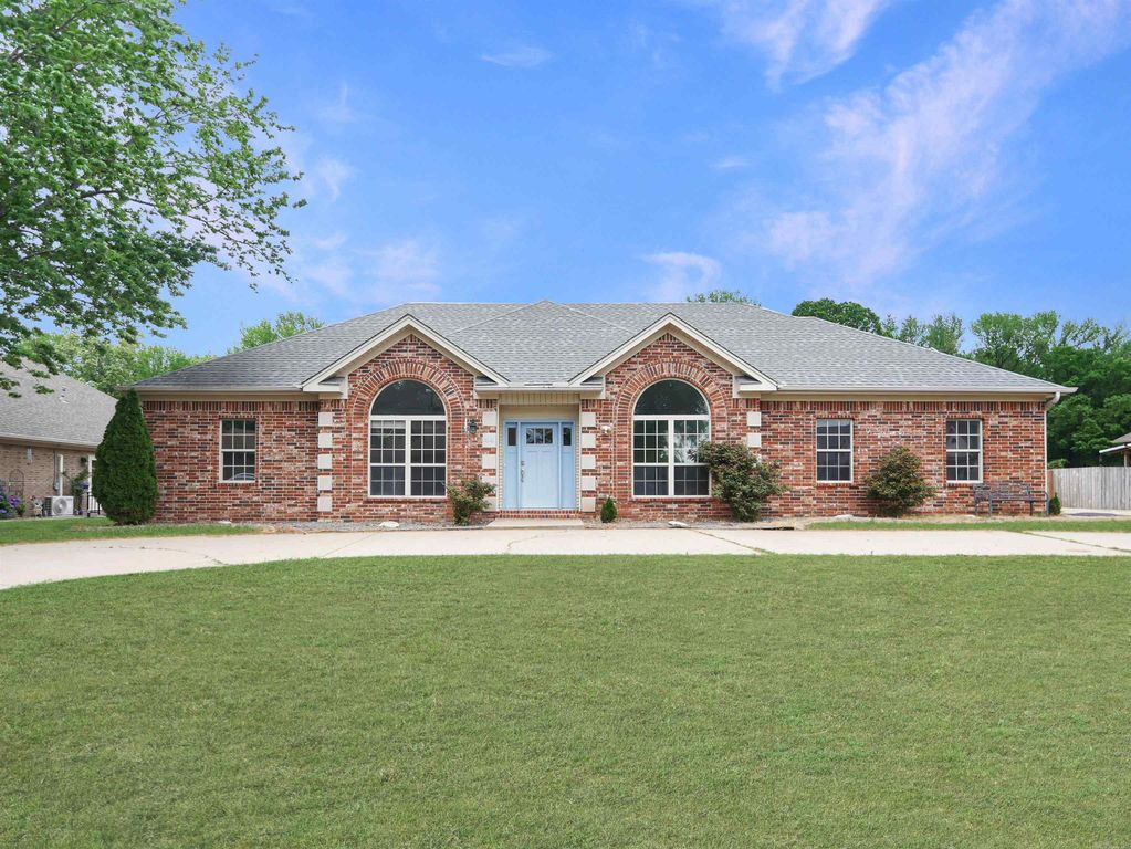44 Shenandoah Way, Cabot, AR 72023