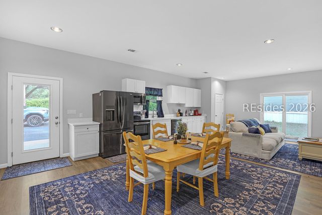 1 Joyce Ln, Hilton Head Island, SC 29926