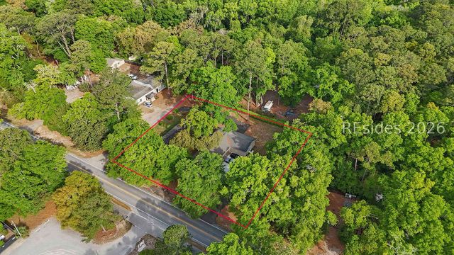 1 Joyce Ln, Hilton Head Island, SC 29926