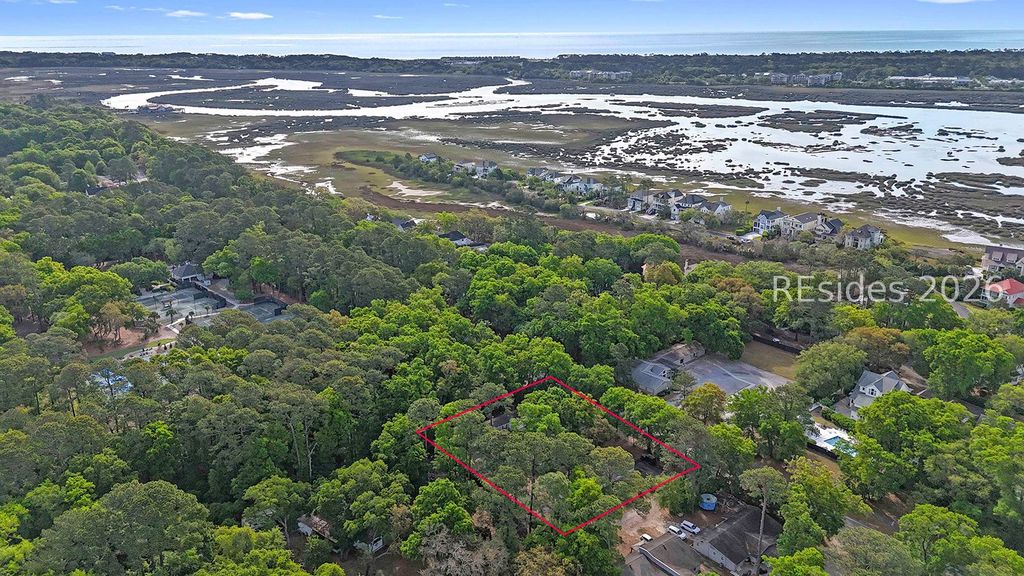 1 Joyce Ln, Hilton Head Island, SC 29926