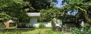 304 S 9th Ave, Hot Springs, VA 23860