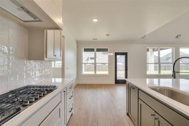 9213 NW 147th Terrace, Yukon, OK 73099