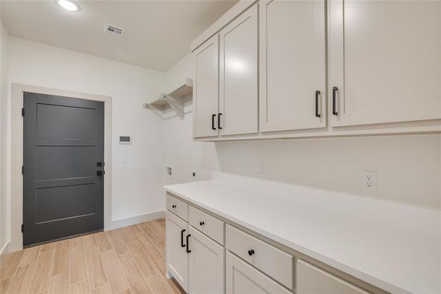9213 NW 147th Terrace, Yukon, OK 73099