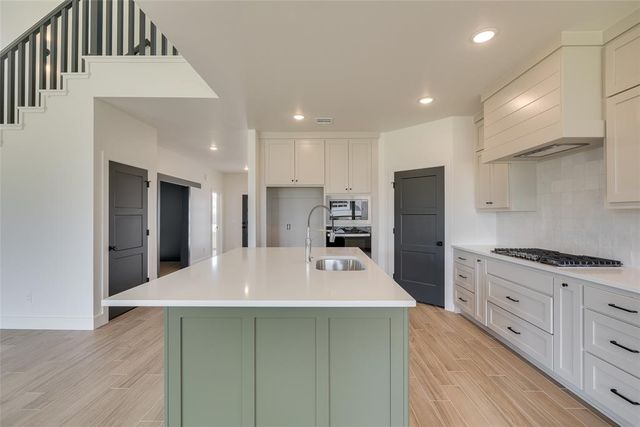 9213 NW 147th Terrace, Yukon, OK 73099
