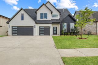 9213 NW 147th Terrace, Yukon, OK 73099