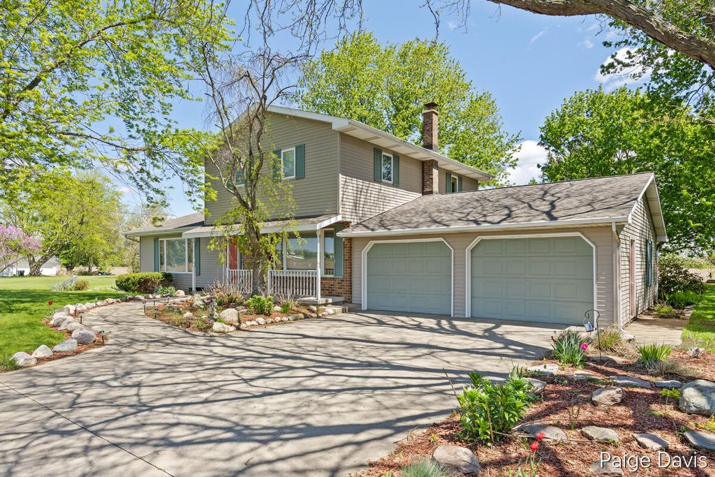 2097 10th Street, Martin Twp-alleganco, MI 49070