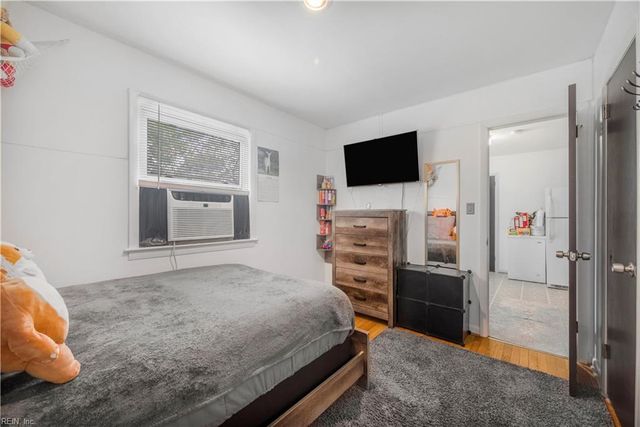 8415 Orcutt AVE, Hampton, VA 23605