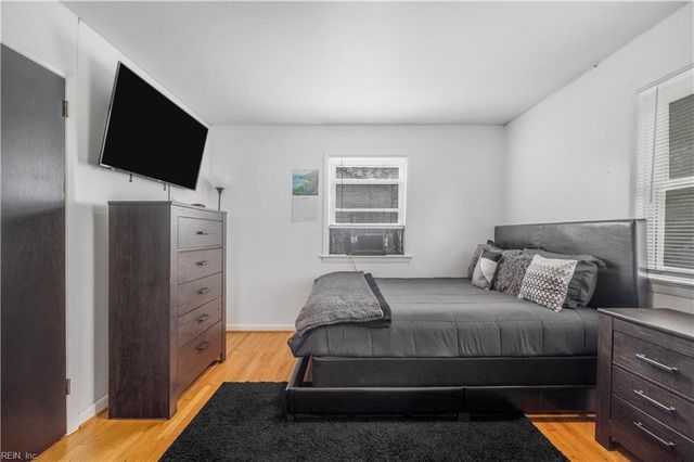 8415 Orcutt AVE, Hampton, VA 23605