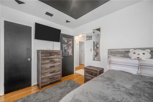 8415 Orcutt AVE, Hampton, VA 23605