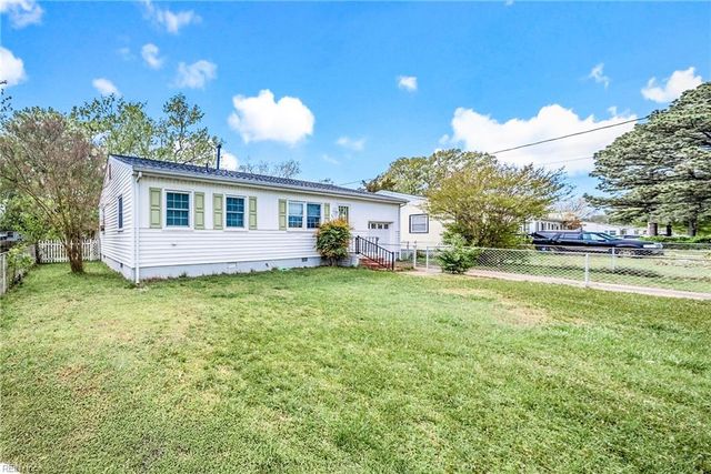 8415 Orcutt AVE, Hampton, VA 23605