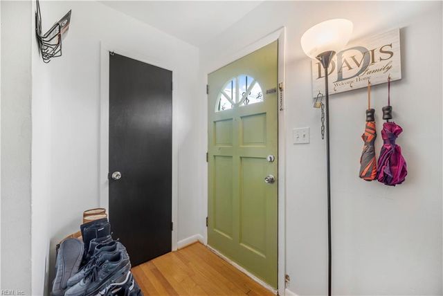 8415 Orcutt AVE, Hampton, VA 23605