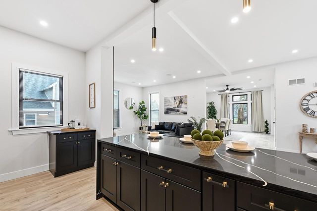 1136 Prairie AVENUE, Beloit, WI 53511