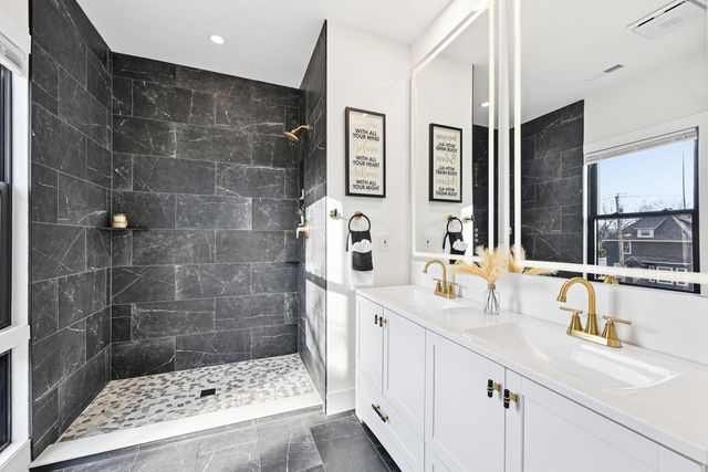 1136 Prairie AVENUE, Beloit, WI 53511