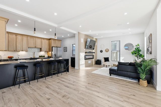 1136 Prairie AVENUE, Beloit, WI 53511